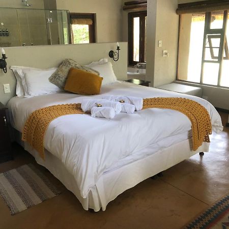 Kgorogoro Lodge Pilanesberg Exteriör bild
