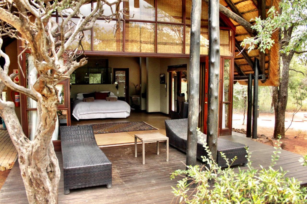 Kgorogoro Lodge Pilanesberg Exteriör bild